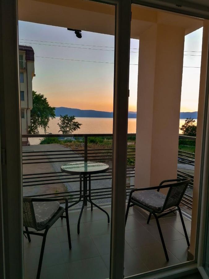 Apartments St.Martinia オフリド エクステリア 写真