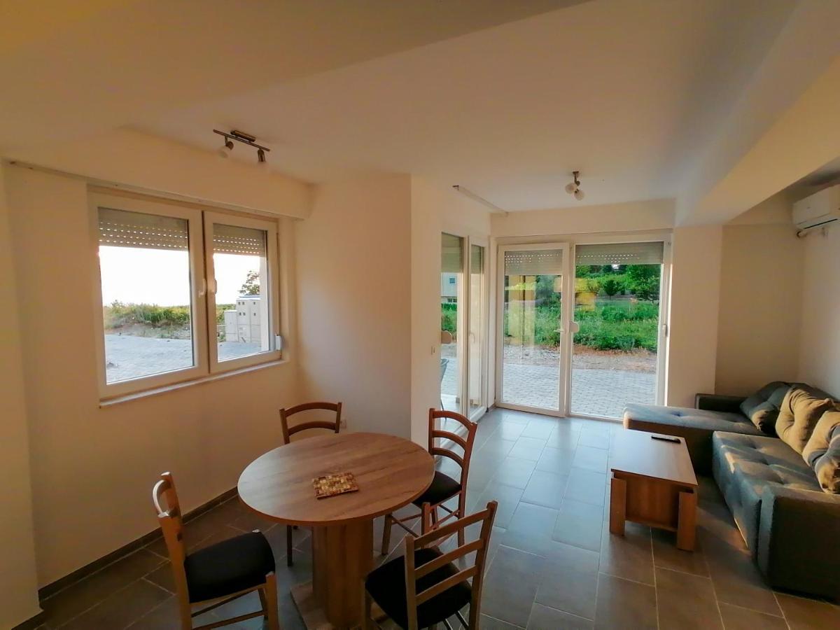 Apartments St.Martinia オフリド エクステリア 写真