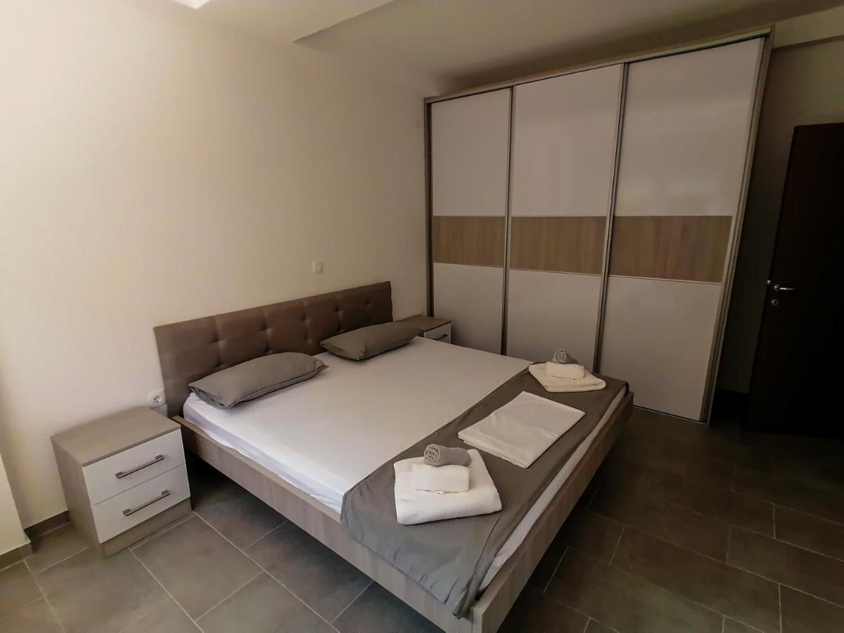 Apartments St.Martinia オフリド エクステリア 写真
