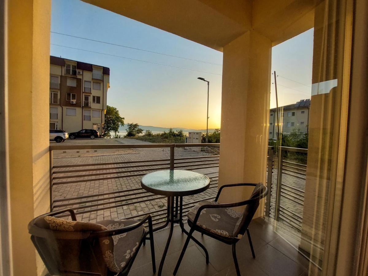 Apartments St.Martinia オフリド エクステリア 写真